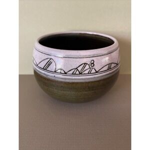 Studio Art Pottery Bowl Artist Signed‎ Band with Leaves Earth Tones Green Bronze